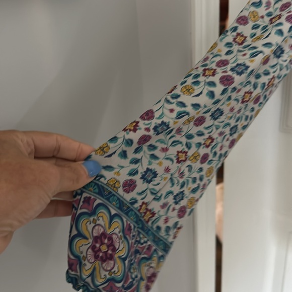 Octavia Large blouse flowered pattern long sleeve - Picture 8 of 11